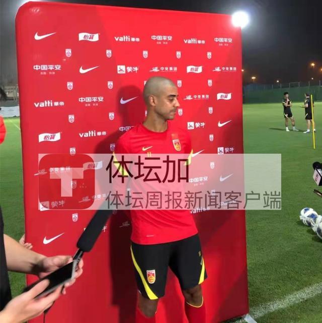 2026世界杯官方直播app下载-​阿兰：自己给自己剃光头 打越南期待能有出场机会